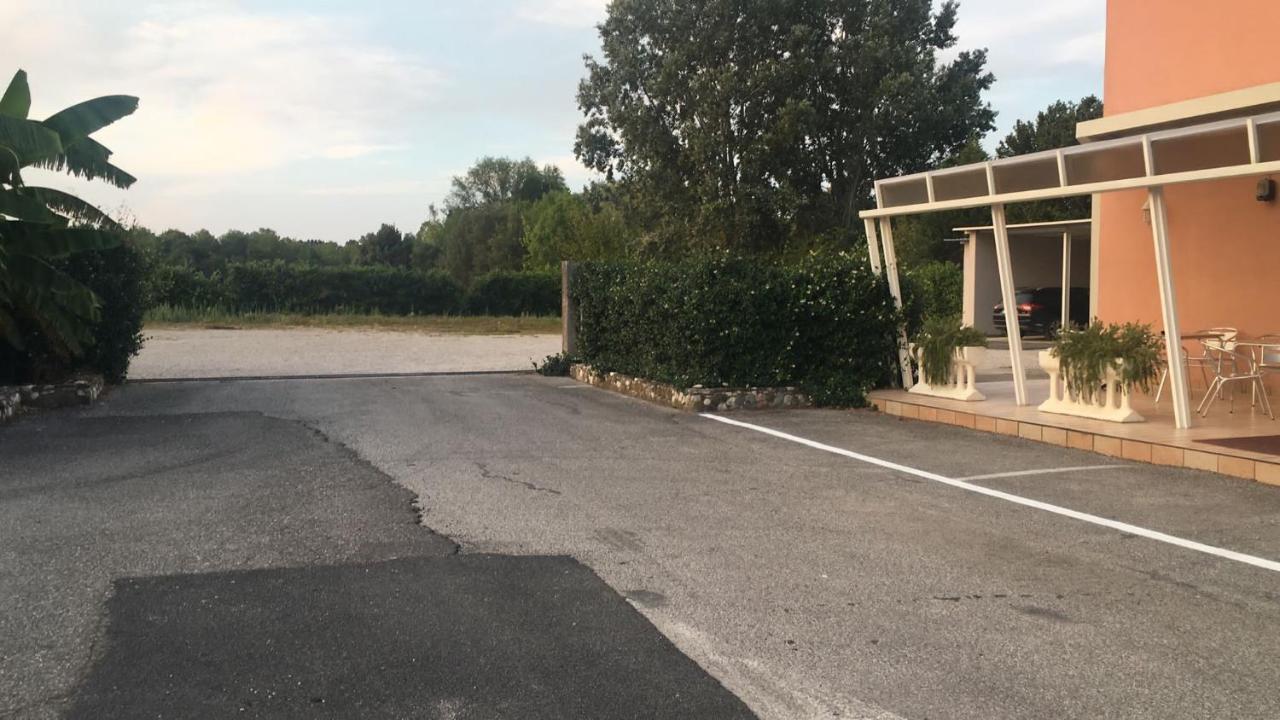 Hotel Trieste San Giórgio di Nogaro Eksteriør billede